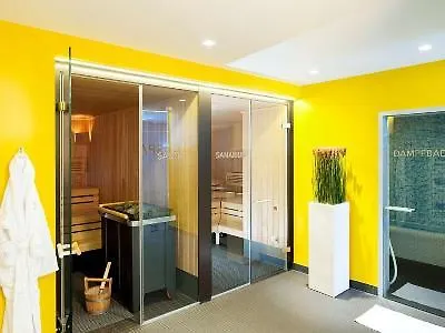 Nh Collection Mitte Am Checkpoint Charlie 4*