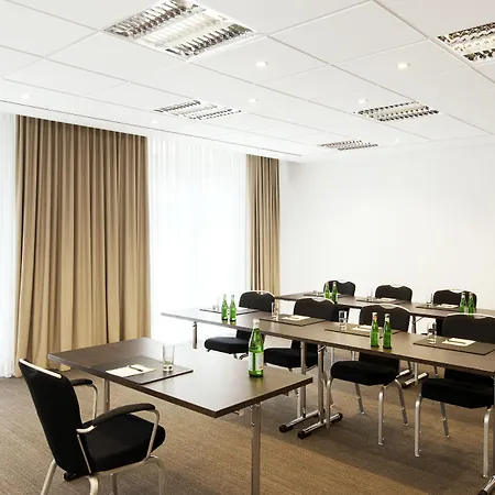 Nh Collection Mitte Am Checkpoint Charlie מלון 4*