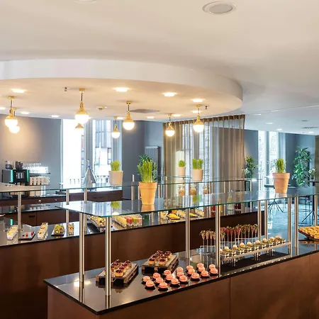 Nh Collection Mitte Am Checkpoint Charlie מלון 4*