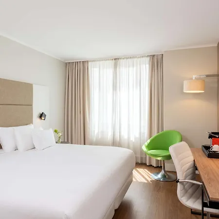 Nh Collection Mitte Am Checkpoint Charlie Hotel Berlín