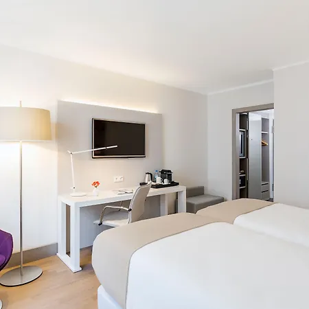 Nh Collection Mitte Am Checkpoint Charlie 4* Berlin