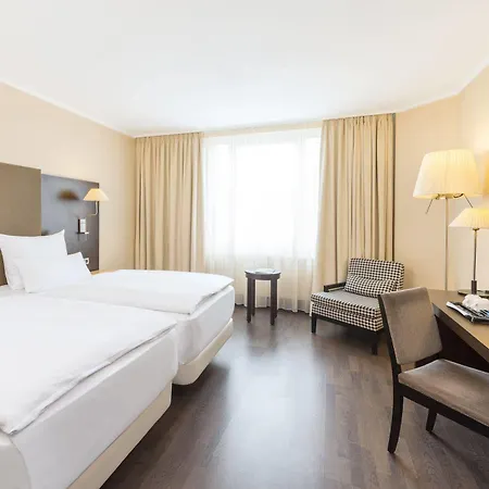 Nh Collection Mitte Am Checkpoint Charlie 4* Βερολίνο