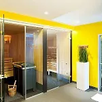 Nh Collection Mitte Am Checkpoint Charlie 4*