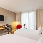 Nh Collection Mitte Am Checkpoint Charlie 4*