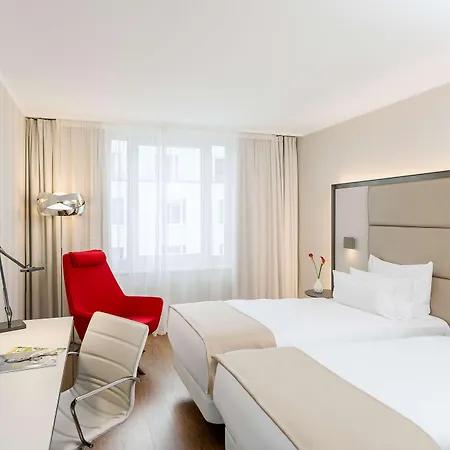 Nh Collection Mitte Am Checkpoint Charlie 4* Berlino