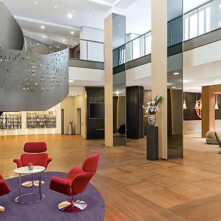 Nh 컬렉션 미테 암 체크포인트 찰리 호텔