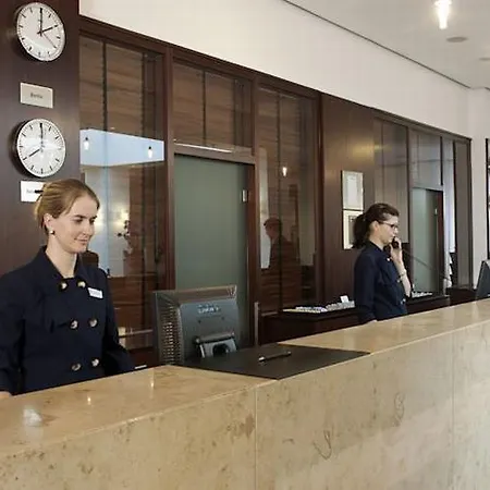 Nh Collection Mitte Am Checkpoint Charlie Hotel Berlino