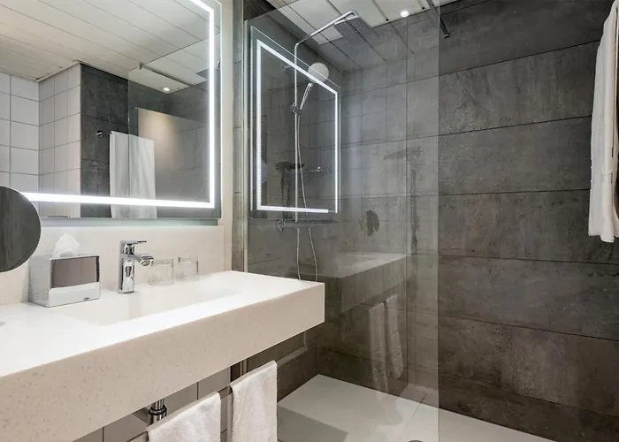 호텔 Nh 컬렉션 미테 암 체크포인트 찰리