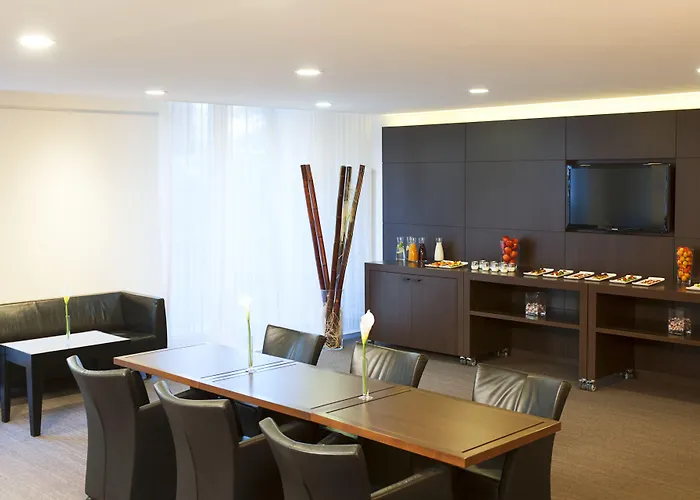 Nh Collection Mitte Am Checkpoint Charlie Szálloda