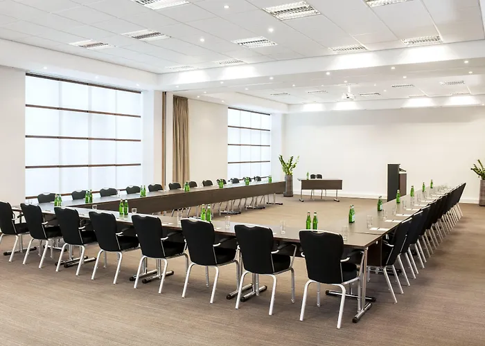 Nh 컬렉션 미테 암 체크포인트 찰리