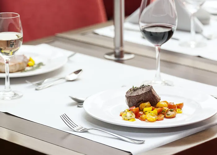 إن إتش كوليكشين ميته آم تشيكبوينت تشارلي فندق